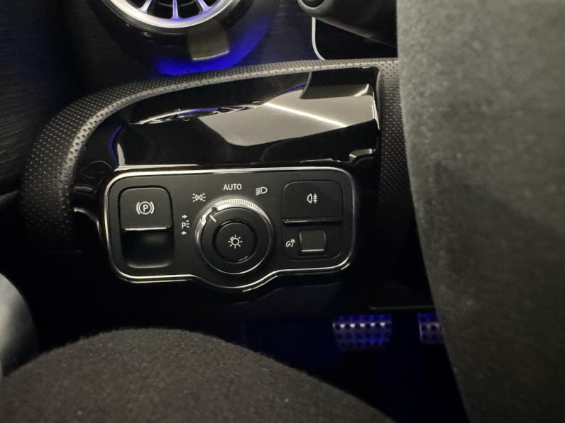 
								MERCEDES-BENZ Classe A 45 S AMG 2.0 Ti 4MATIC 8G-DCT 421 cv full									