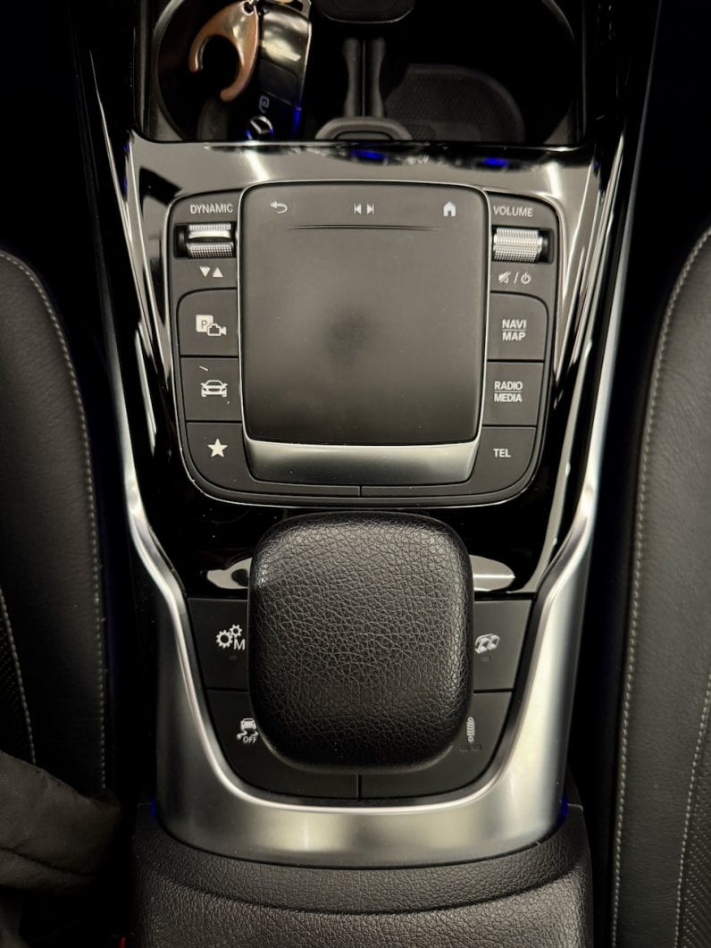 
								MERCEDES-BENZ Classe A 45 S AMG 2.0 Ti 4MATIC 8G-DCT 421 cv full									