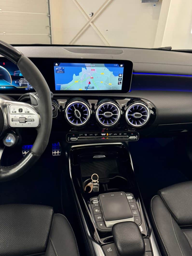 
								MERCEDES-BENZ Classe A 45 S AMG 2.0 Ti 4MATIC 8G-DCT 421 cv full									