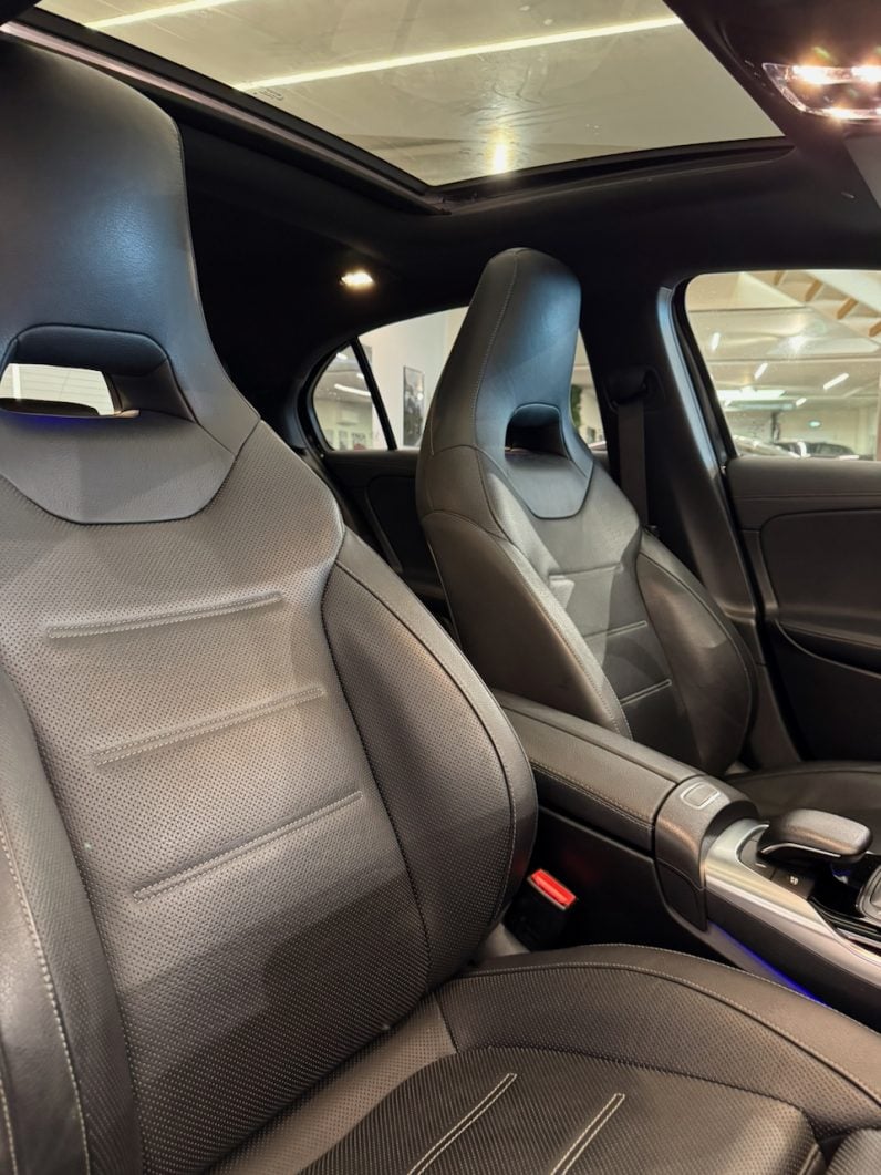 
								MERCEDES-BENZ Classe A 45 S AMG 2.0 Ti 4MATIC 8G-DCT 421 cv full									