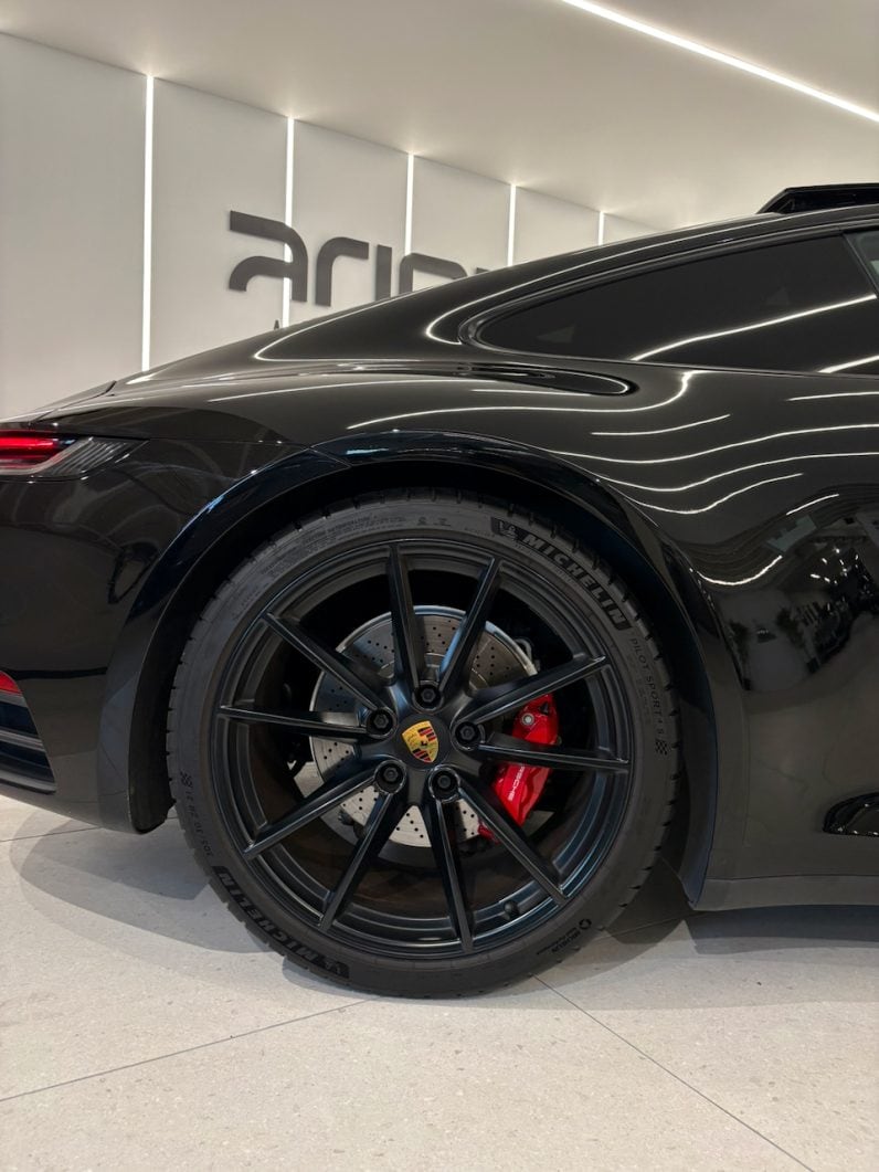 
								PORSCHE 911 992 Carrera 4S Coupé 3.0 PDK 450 cv full									