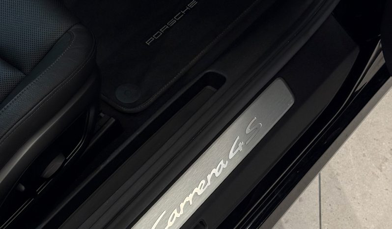 
								PORSCHE 911 992 Carrera 4S Coupé 3.0 PDK 450 cv full									