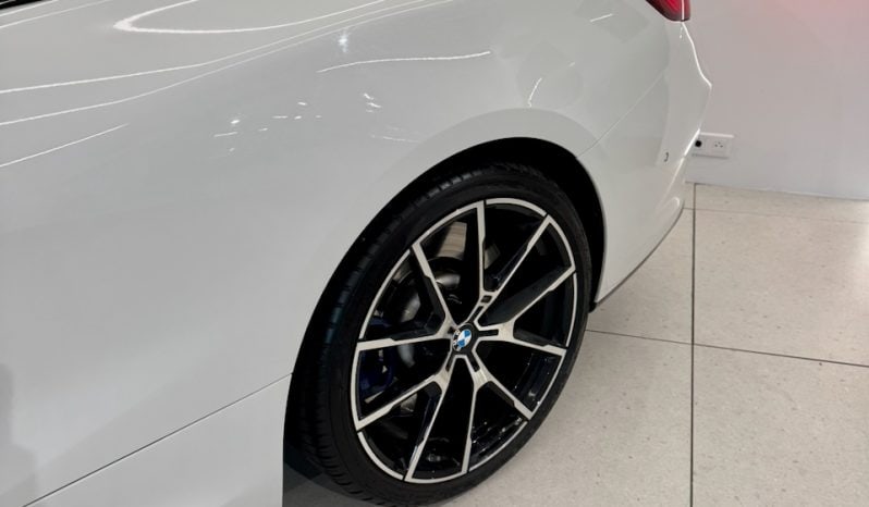 
								BMW Série 8 G15 Coupé M850i xDrive 4.4 i V8 530 cv Carbon Core full									