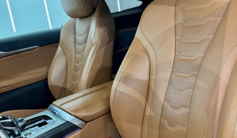 
								BMW Série 8 G15 Coupé M850i xDrive 4.4 i V8 530 cv Carbon Core full									