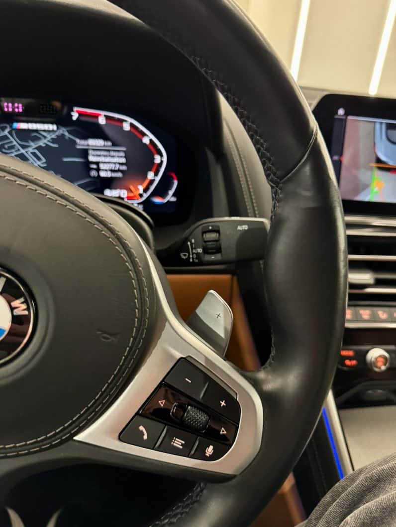 
								BMW Série 8 G15 Coupé M850i xDrive 4.4 i V8 530 cv Carbon Core full									