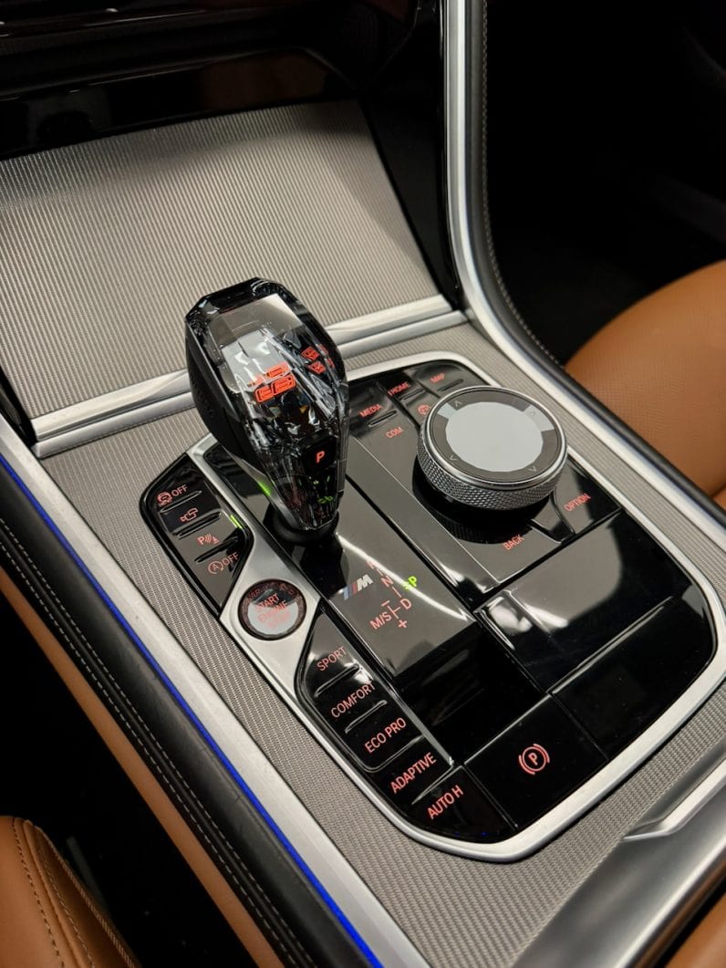 
								BMW Série 8 G15 Coupé M850i xDrive 4.4 i V8 530 cv Carbon Core full									