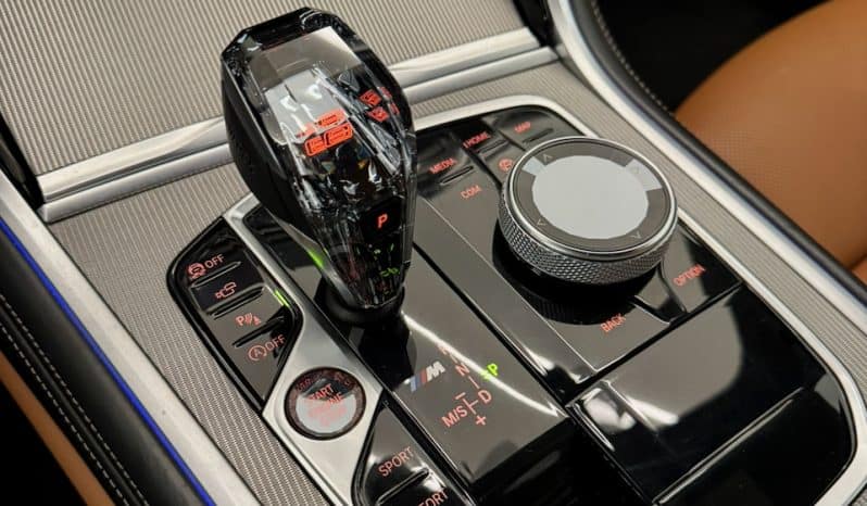 
								BMW Série 8 G15 Coupé M850i xDrive 4.4 i V8 530 cv Carbon Core full									