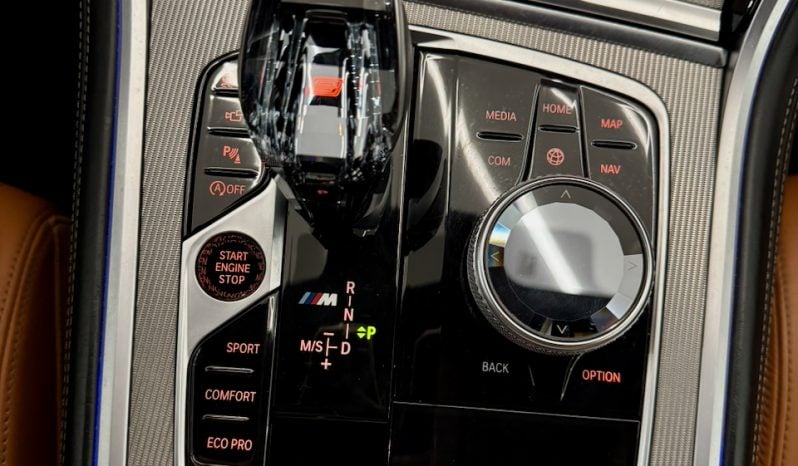 
								BMW Série 8 G15 Coupé M850i xDrive 4.4 i V8 530 cv Carbon Core full									