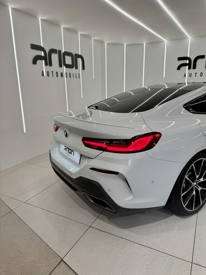 
								BMW Série 8 G15 Coupé M850i xDrive 4.4 i V8 530 cv Carbon Core full									