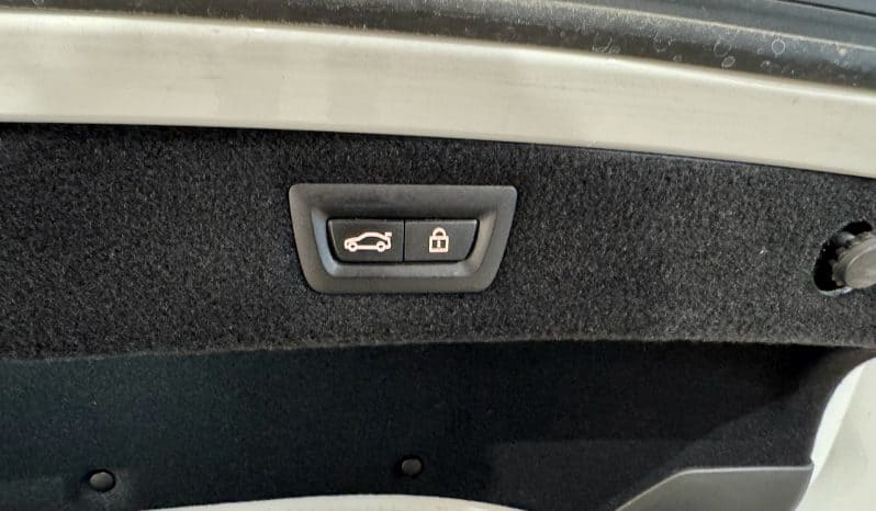 
								BMW Série 8 G15 Coupé M850i xDrive 4.4 i V8 530 cv Carbon Core full									