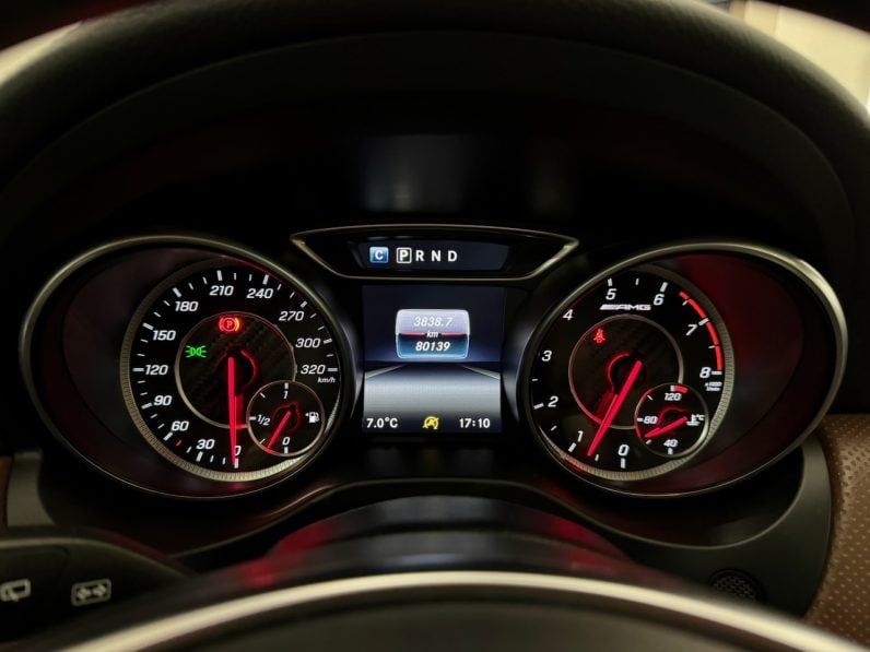 
								MERCEDES-BENZ Classe A 45 AMG Phase 2 2.0 4MATIC 7G-DCT 381 cv full									