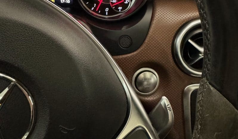 
								MERCEDES-BENZ Classe A 45 AMG Phase 2 2.0 4MATIC 7G-DCT 381 cv full									