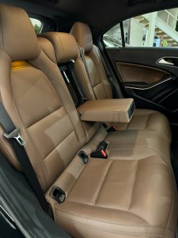 
										MERCEDES-BENZ Classe A 45 AMG Phase 2 2.0 4MATIC 7G-DCT 381 cv full									