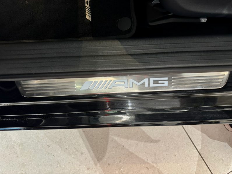 
								MERCEDES-BENZ Classe A 45 AMG Phase 2 2.0 4MATIC 7G-DCT 381 cv full									