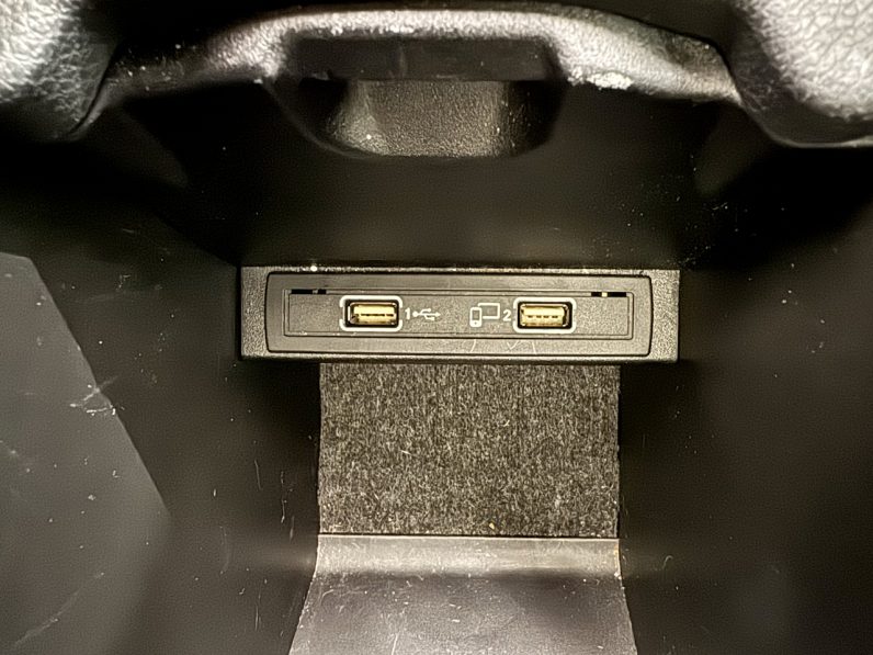 
								MERCEDES-BENZ Classe A 45 AMG Phase 2 2.0 4MATIC 7G-DCT 381 cv full									