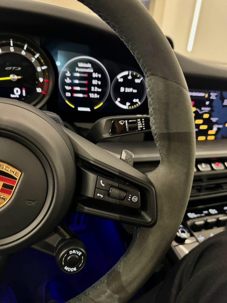 
								PORSCHE 911 TYPE 992 GT3 4.0 510 CH PDK full									