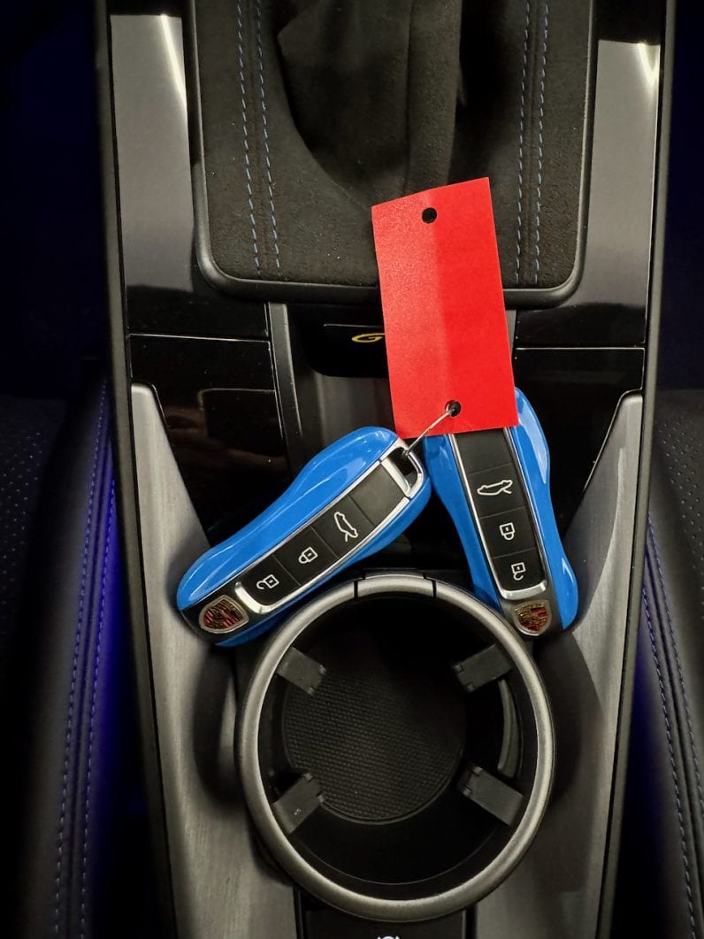 
								PORSCHE 911 TYPE 992 GT3 4.0 510 CH PDK full									