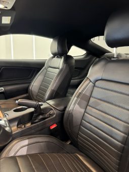 
										FORD MUSTANG COUPE BULLITT PHASE 2 V8 5.0L 460 CH MAGNERIDE full									