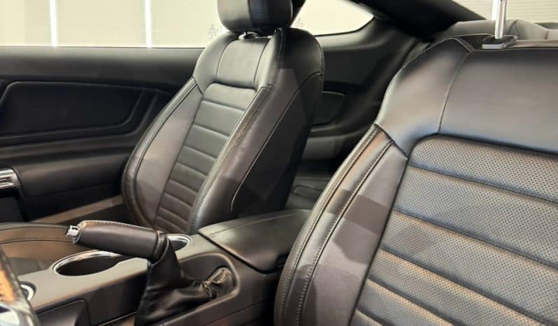 
								FORD MUSTANG COUPE BULLITT PHASE 2 V8 5.0L 460 CH MAGNERIDE full									