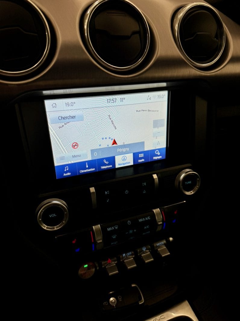 
								FORD MUSTANG COUPE BULLITT PHASE 2 V8 5.0L 460 CH MAGNERIDE full									