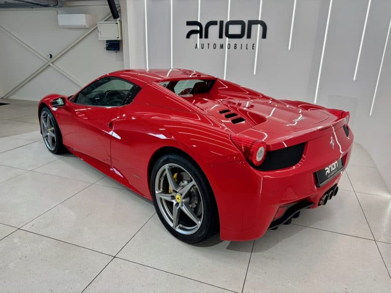 
								FERRARI 458 ITALIA SPIDER 4.5 V8 570 cv full									