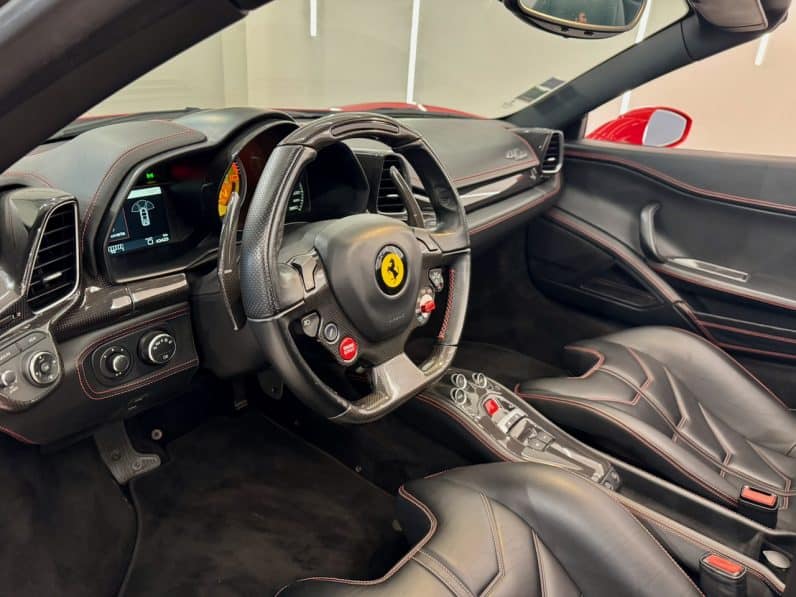 
								FERRARI 458 ITALIA SPIDER 4.5 V8 570 cv full									