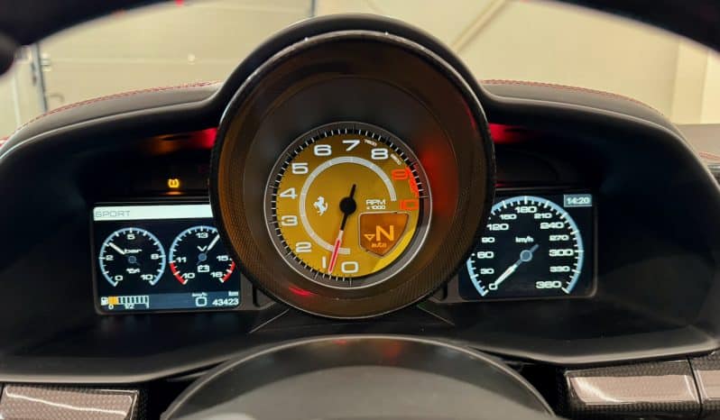 
								FERRARI 458 ITALIA SPIDER 4.5 V8 570 cv full									