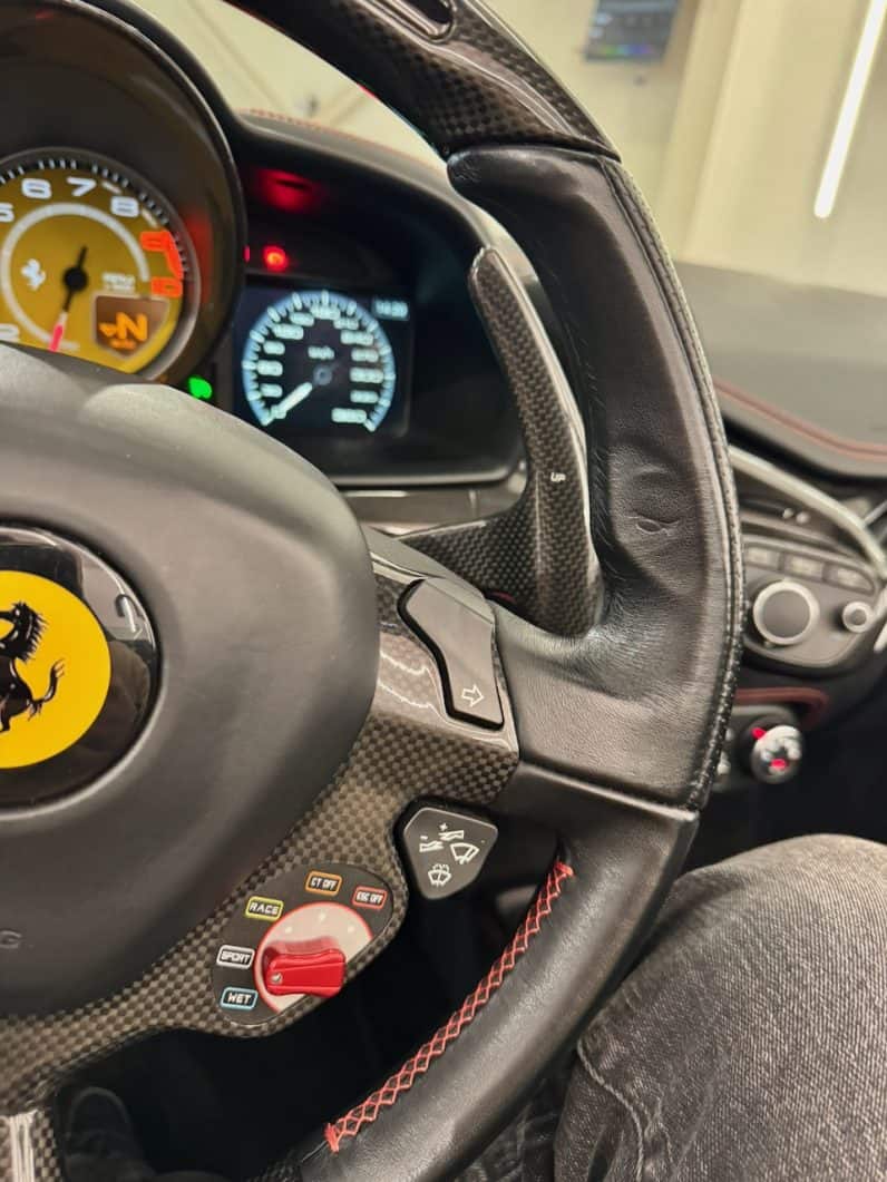 
								FERRARI 458 ITALIA SPIDER 4.5 V8 570 cv full									