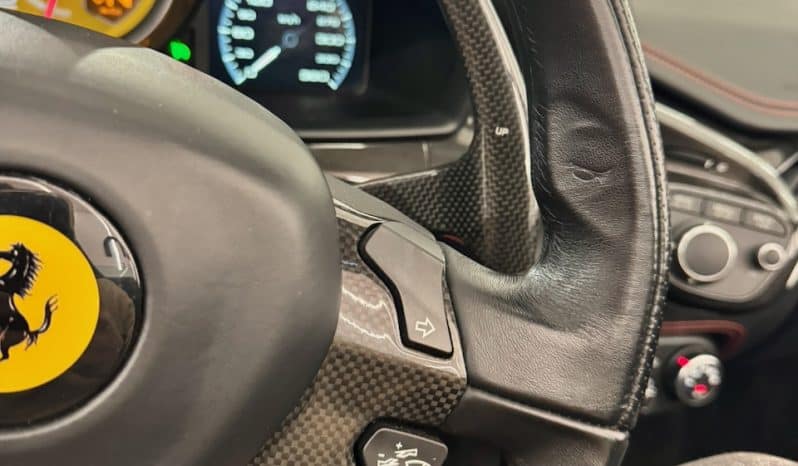 
								FERRARI 458 ITALIA SPIDER 4.5 V8 570 cv full									