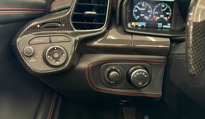 
								FERRARI 458 ITALIA SPIDER 4.5 V8 570 cv full									