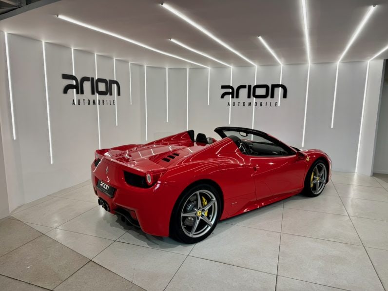 
								FERRARI 458 ITALIA SPIDER 4.5 V8 570 cv full									