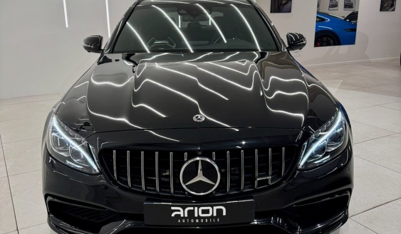 
								MERCEDES CLASSE C63 S BREAK 4.0 V8 510 ch Speedshift MCT AMG full									