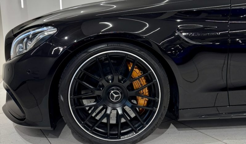 
								MERCEDES CLASSE C63 S BREAK 4.0 V8 510 ch Speedshift MCT AMG full									