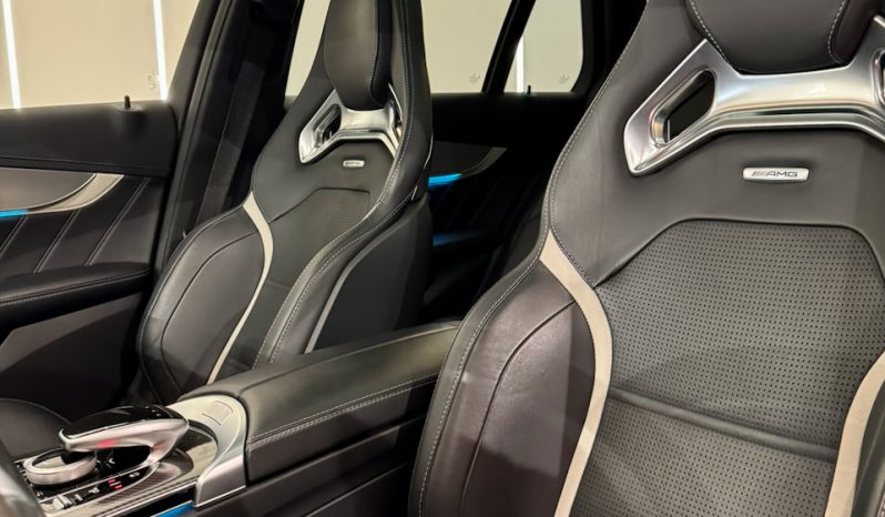 
								MERCEDES CLASSE C63 S BREAK 4.0 V8 510 ch Speedshift MCT AMG full									