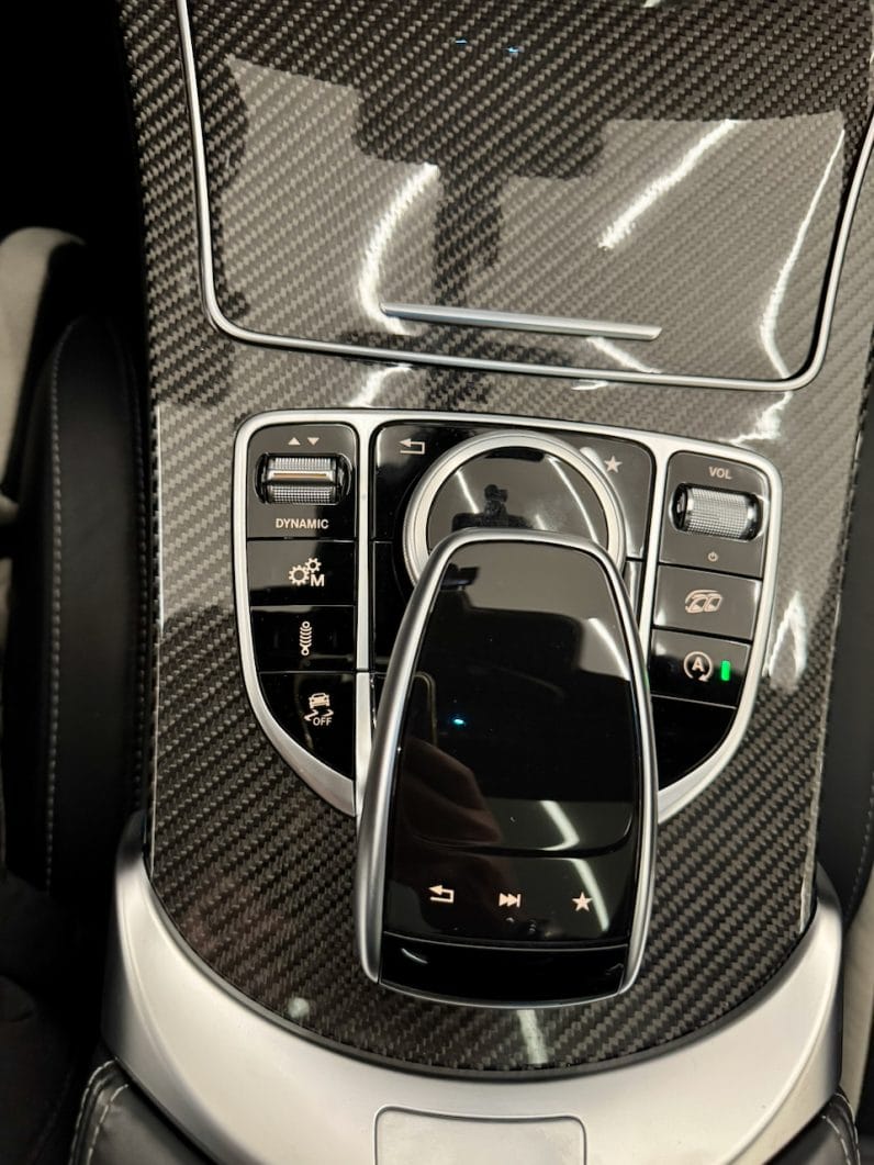 
								MERCEDES CLASSE C63 S BREAK 4.0 V8 510 ch Speedshift MCT AMG full									