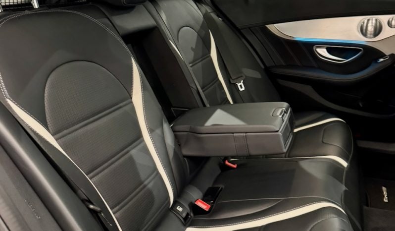 
								MERCEDES CLASSE C63 S BREAK 4.0 V8 510 ch Speedshift MCT AMG full									