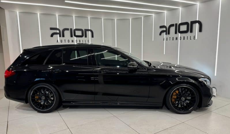 
								MERCEDES CLASSE C63 S BREAK 4.0 V8 510 ch Speedshift MCT AMG full									
