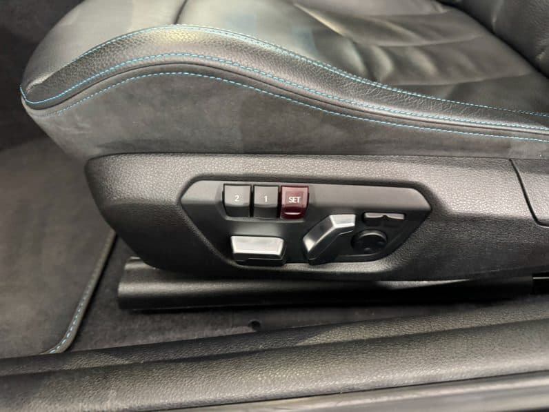 
								BMW M2 (F87) COMPETITION 3.0L 410 CH DKG7 full									