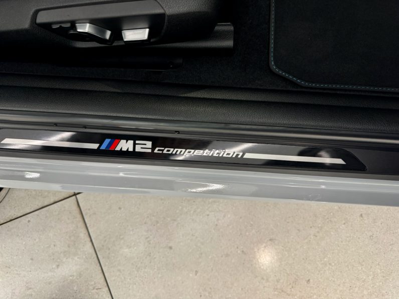 
								BMW M2 (F87) COMPETITION 3.0L 410 CH DKG7 full									