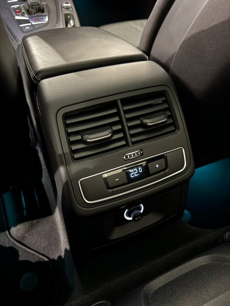 
								AUDI RS5 Coupe Quattro II 2.9 TFSI V6 Tiptronic8 450 cv Pack RS full									