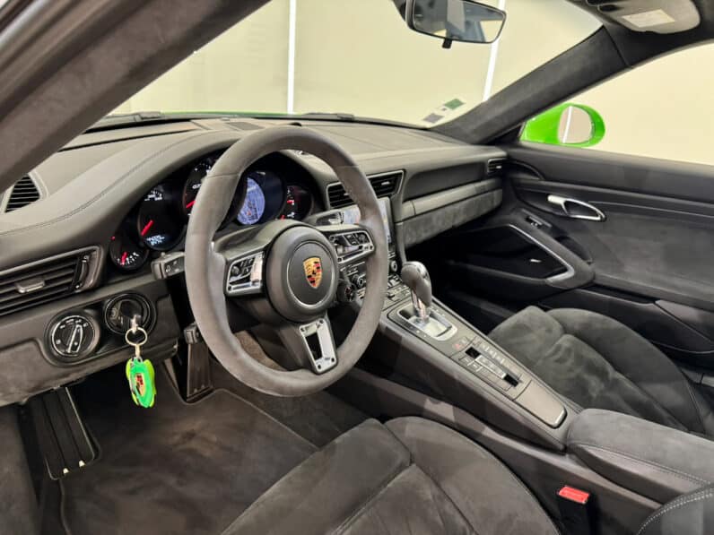 
								PORSCHE 911 991.2 Carrera Coupé GTS 3.0 PDK 450 cv full									