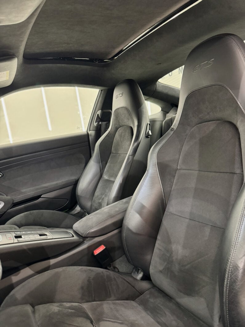 
								PORSCHE 911 991.2 Carrera Coupé GTS 3.0 PDK 450 cv full									