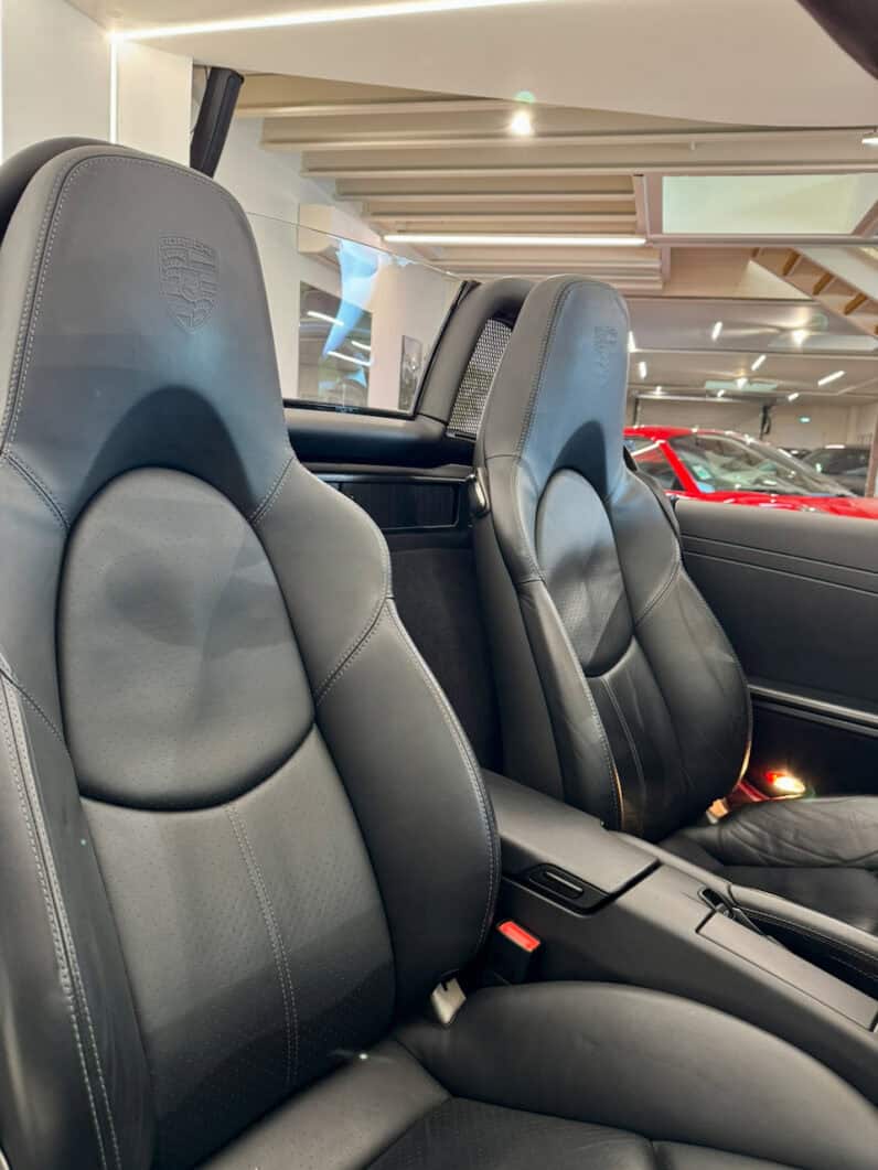 
								PORSCHE Boxster S 987.2 3.4 i PDK 320 cv Black Edition full									