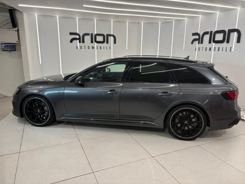 
								AUDI RS4 Avant Quattro 2.9 TFSI V6 450 cv Préparation ABT full									