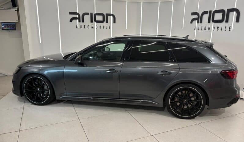 
								AUDI RS4 Avant Quattro 2.9 TFSI V6 450 cv Préparation ABT full									