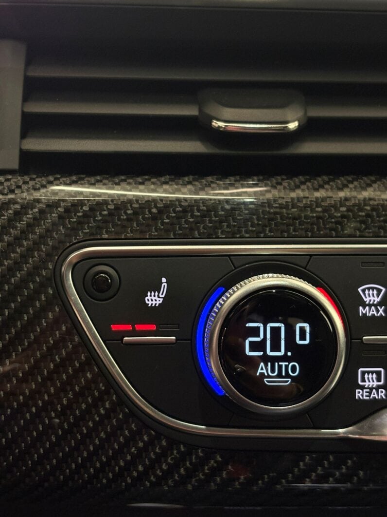 
								AUDI RS4 Avant Quattro 2.9 TFSI V6 450 cv Préparation ABT full									