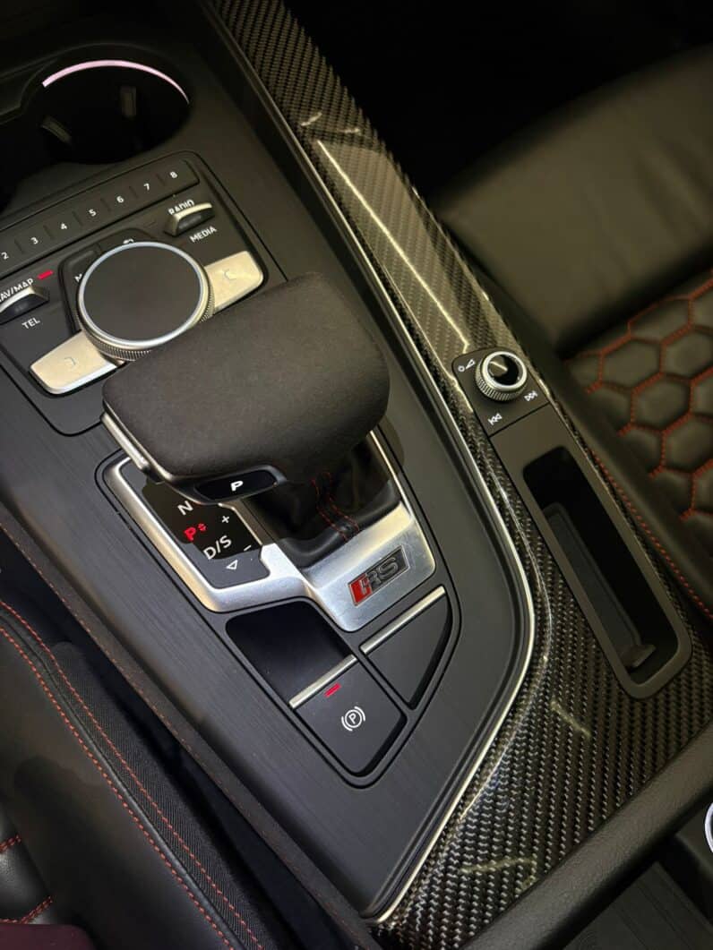 
								AUDI RS4 Avant Quattro 2.9 TFSI V6 450 cv Préparation ABT full									