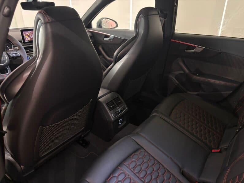 
								AUDI RS4 Avant Quattro 2.9 TFSI V6 450 cv Préparation ABT full									