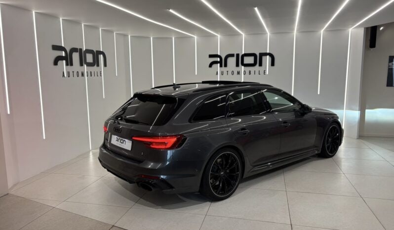 
								AUDI RS4 Avant Quattro 2.9 TFSI V6 450 cv Préparation ABT full									
