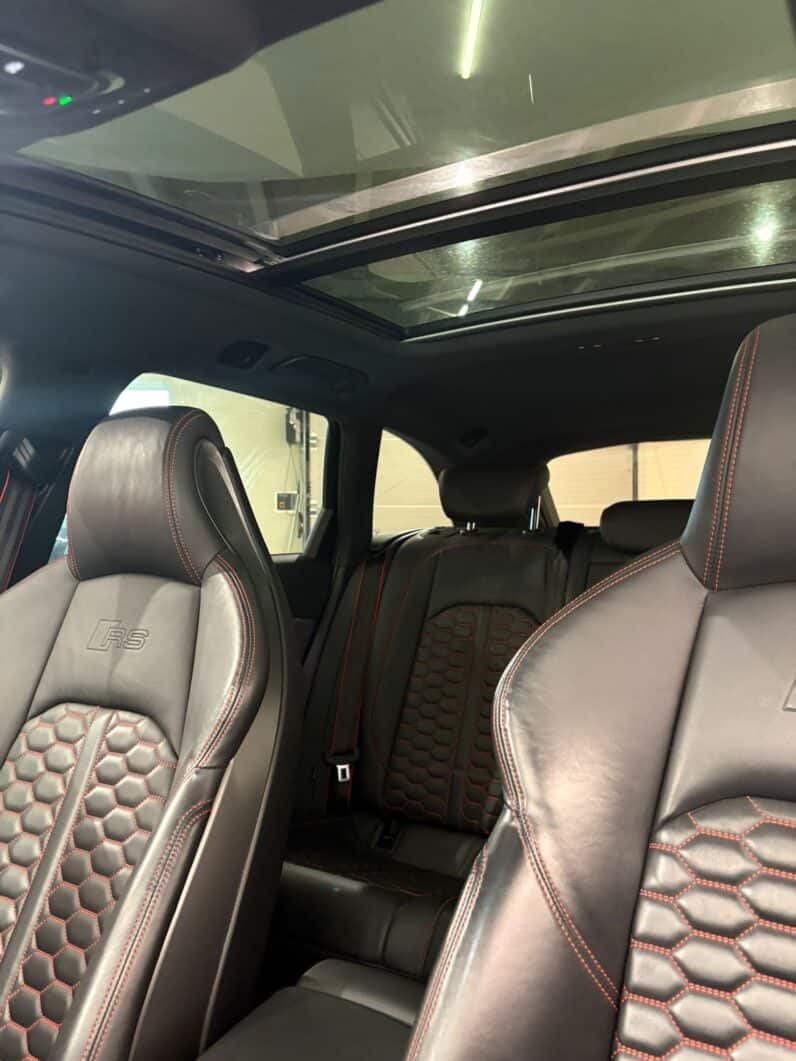 
								AUDI RS4 Avant Quattro 2.9 TFSI V6 450 cv Préparation ABT full									